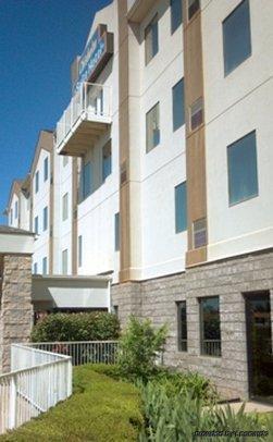 Chisholm Suite Hotel Duncan Exterior foto